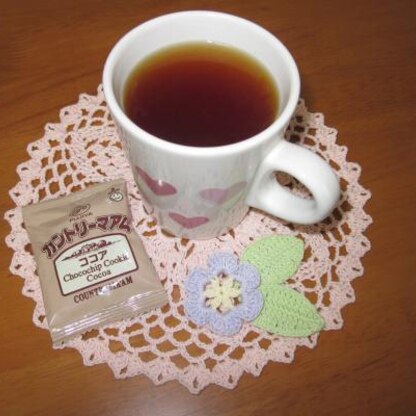 やっぱり紅茶と生姜はよくあいますね♪
今日は疲れていたので、少し甘めで作ってみました★
ごちそうさまでした（*^_^*）
